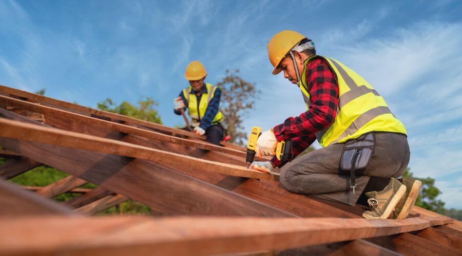 Professional Flat Roofing Installation services in Tallmadge, OH